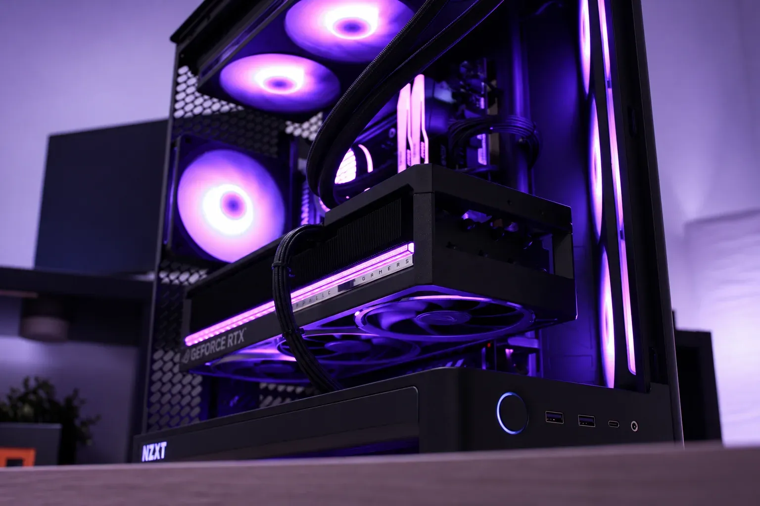 Apex - RTX 5080 | R7 9800X3D | 32GB  - Thumbnail 6