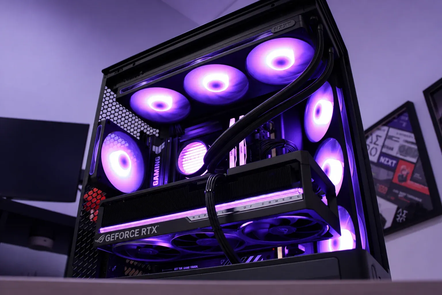 Apex - RTX 5080 | R7 9800X3D | 32GB  - Thumbnail 5