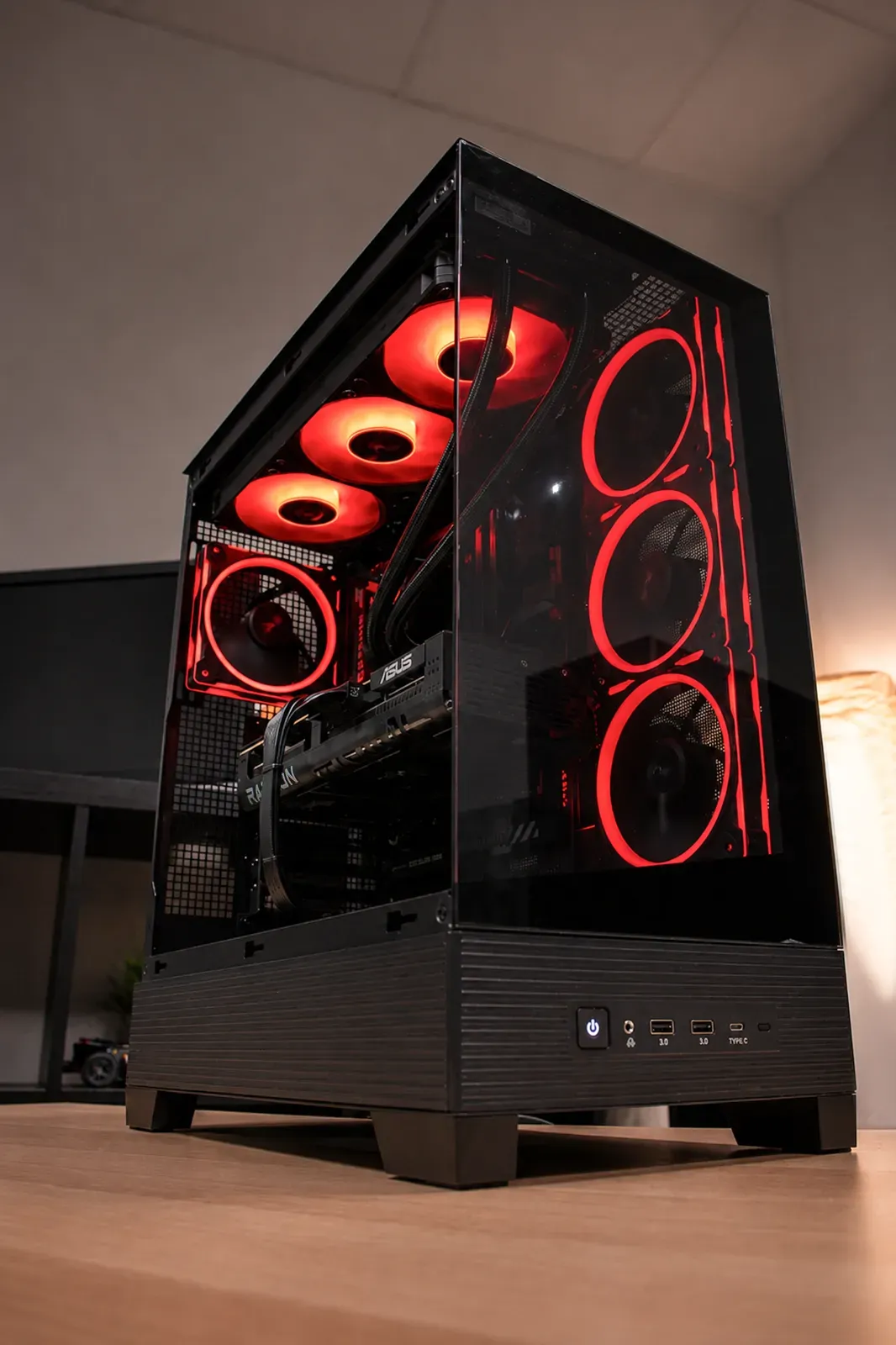 ASUS - AMD RX 9070 XT | R7 7800X3D | 32GB - Thumbnail 5