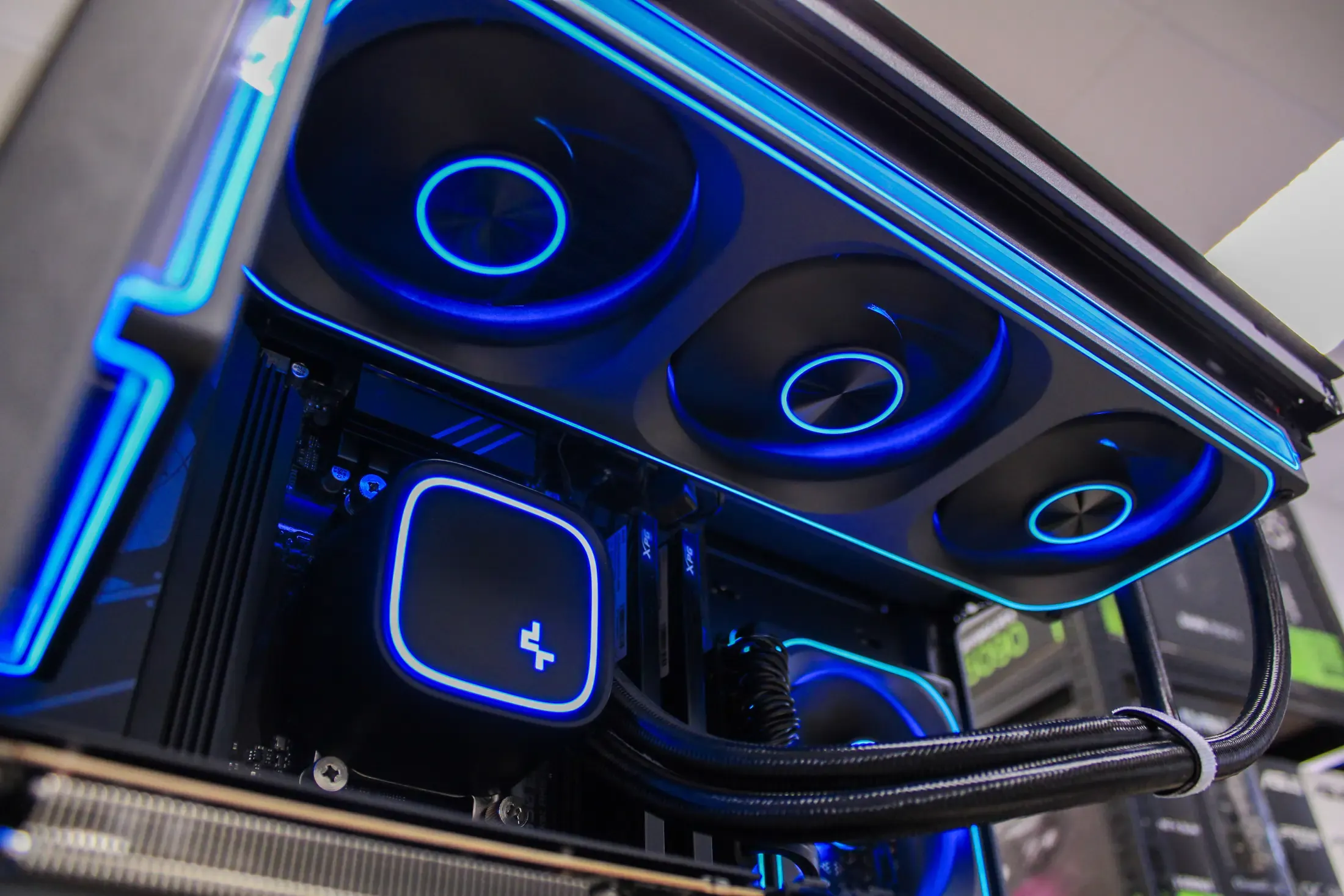 Origin - RX 9070 XT | R5 7500F | 32 GB - Thumbnail 8