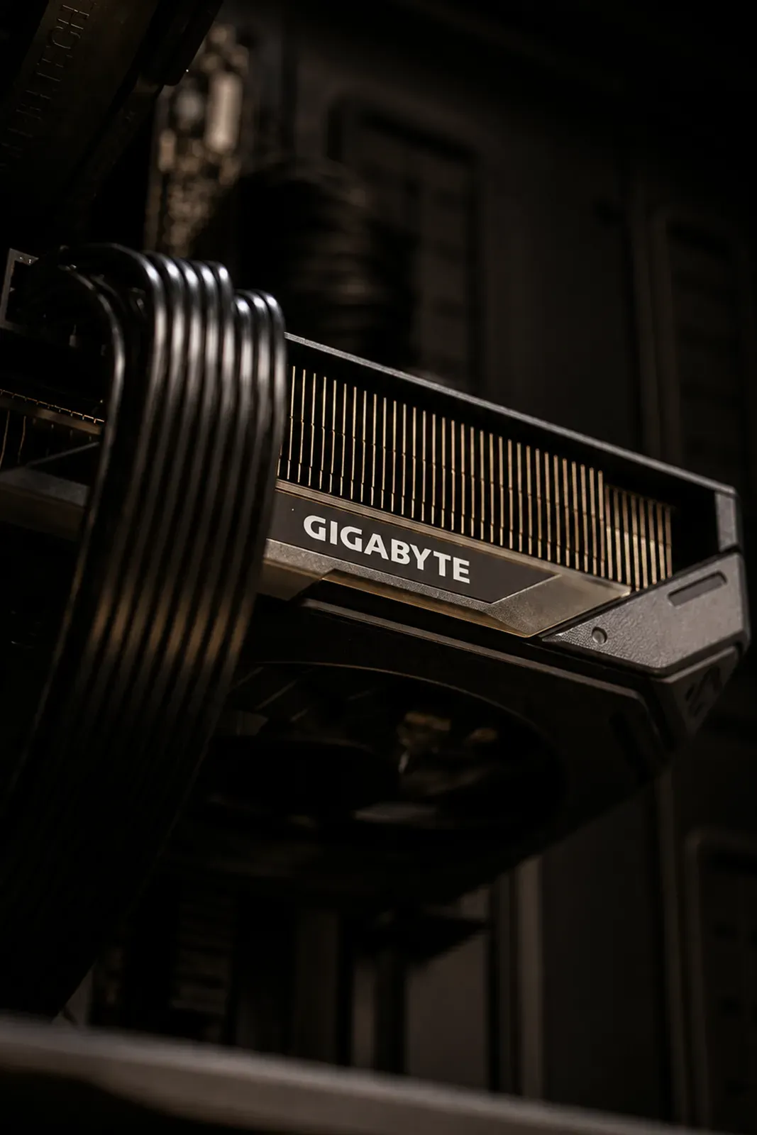 Purity - RX 9060 XT | R5 7500F | 32GB - Thumbnail 8