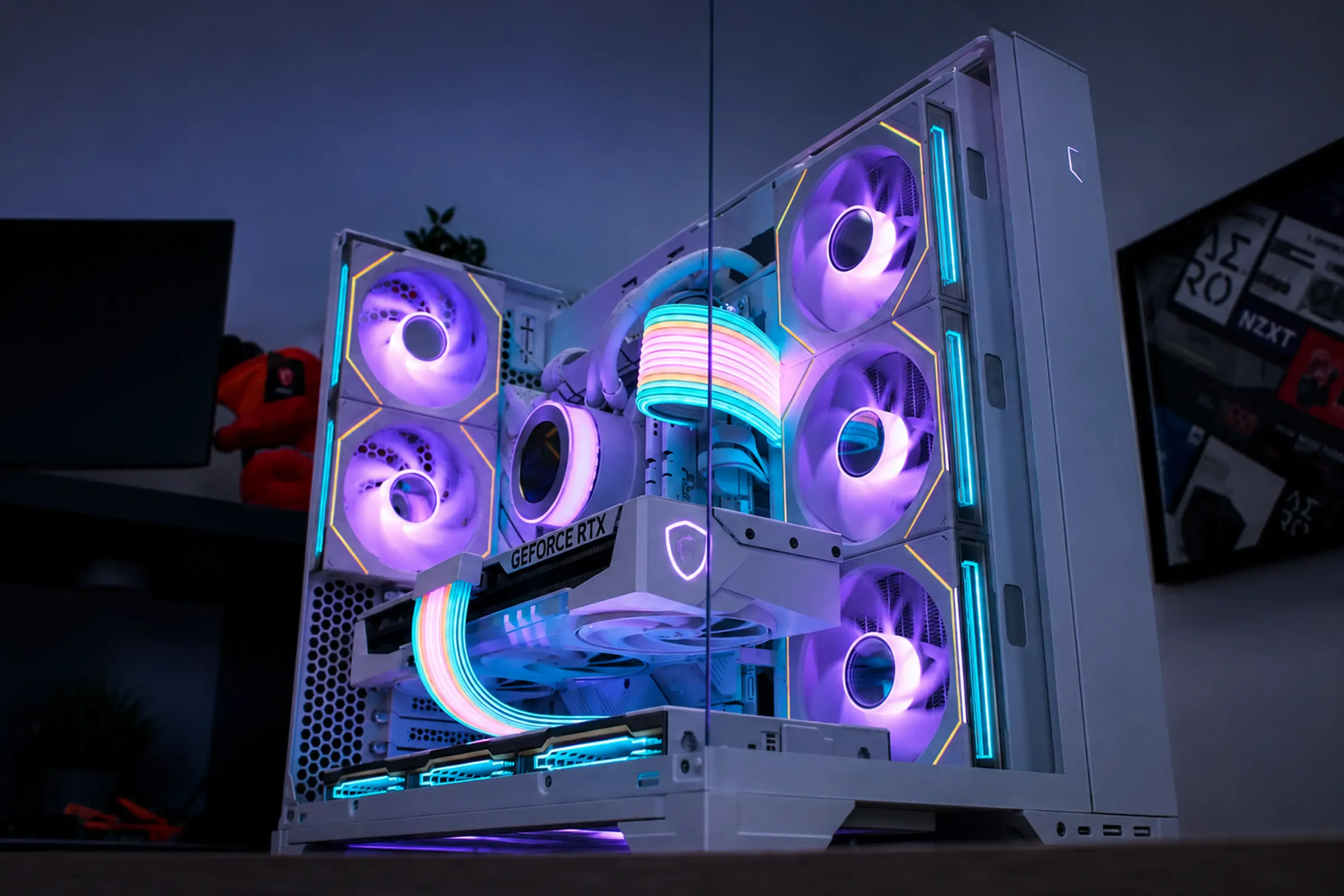 Lian Li White - RTX 5080 | R7 9800X3D | 32GB - Thumbnail 6