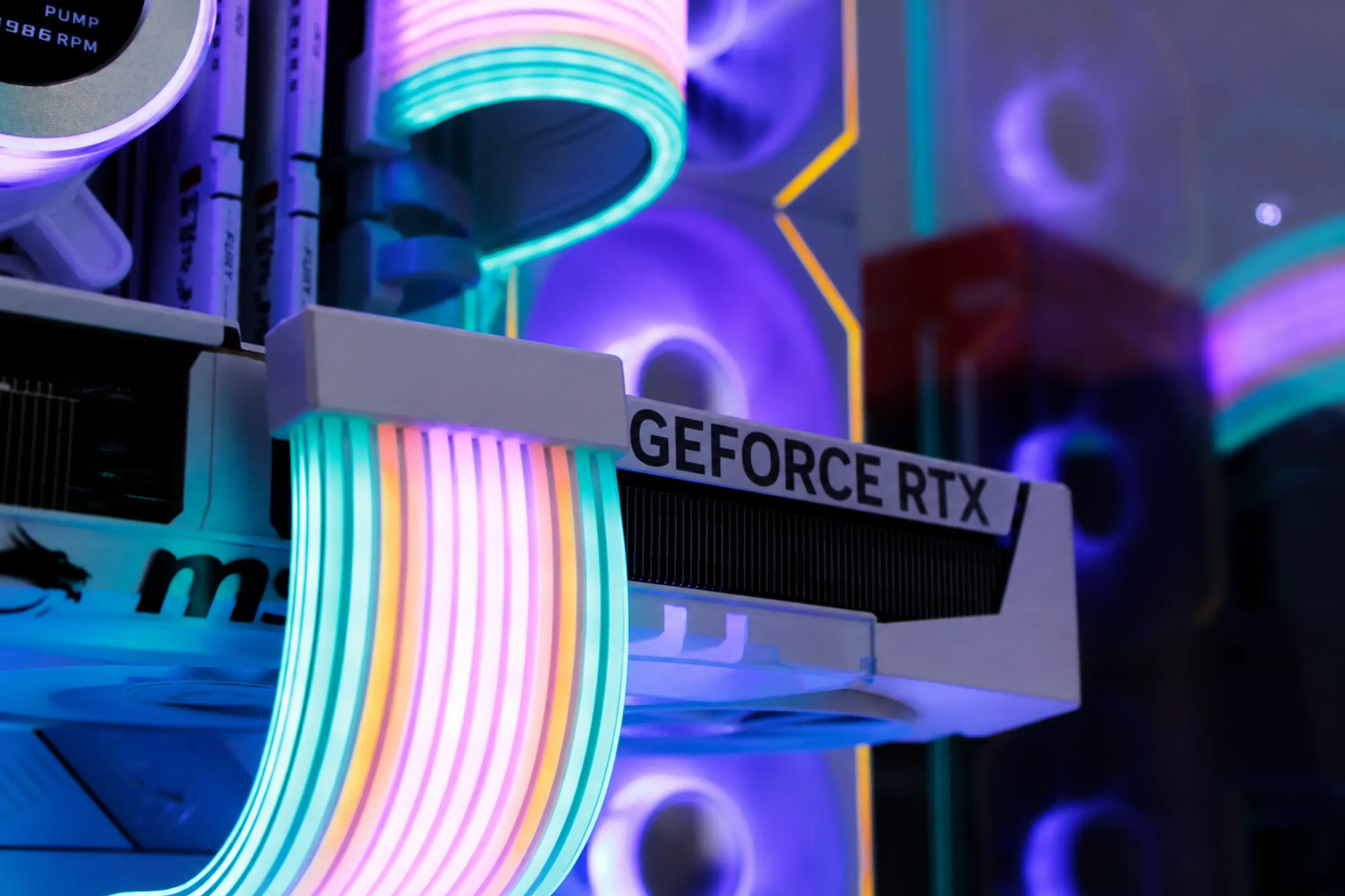 Lian Li White - RTX 5080 | R7 9800X3D | 32GB - Thumbnail 7