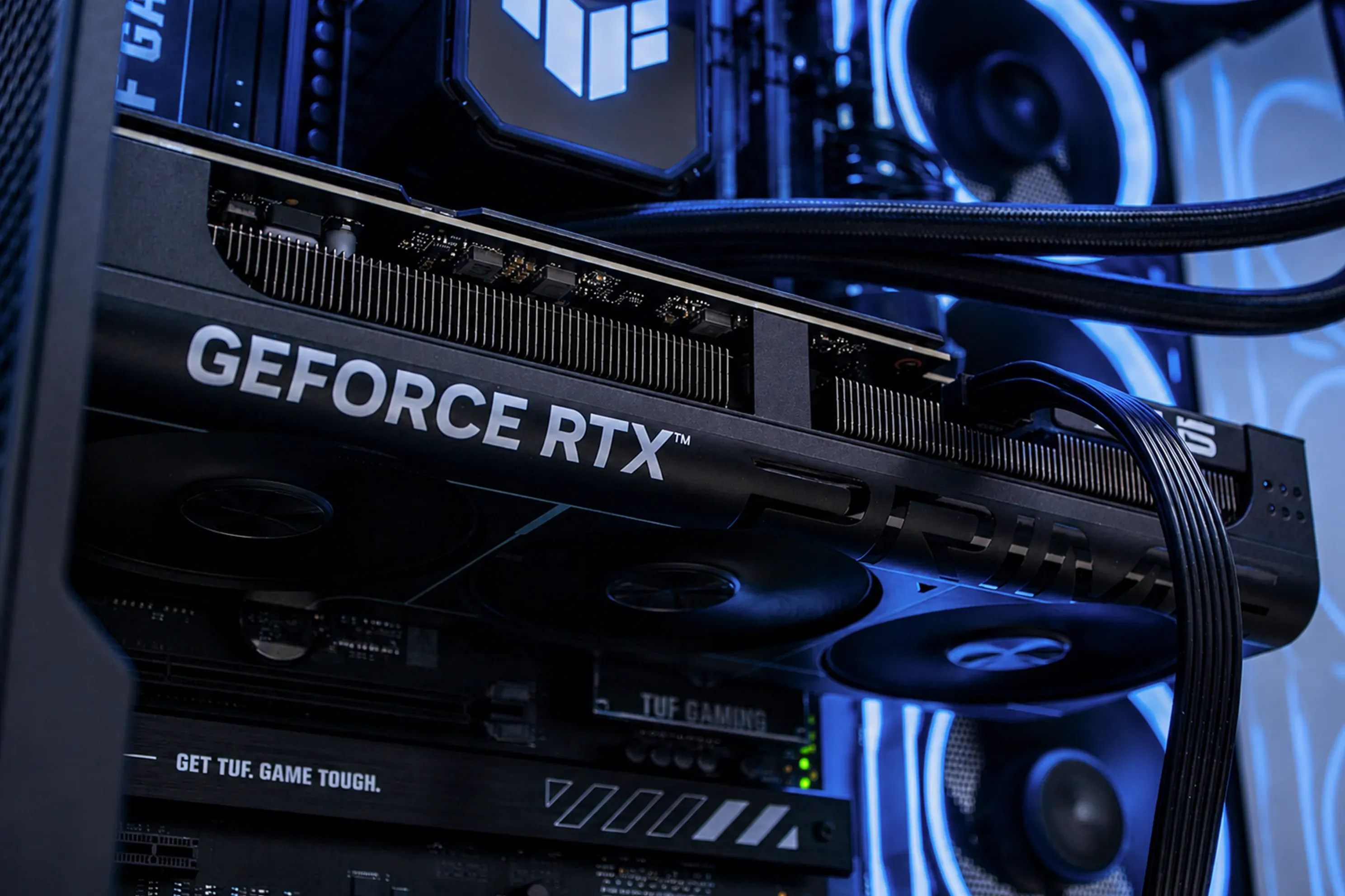 ASUS - NVIDIA RTX 5070 Ti | R7 7800X3D | 32GB - Thumbnail 6